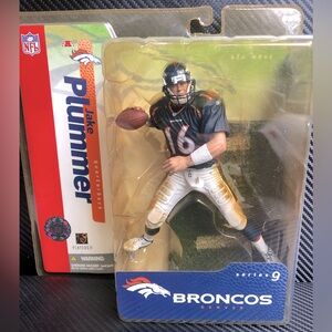New Vintage McFarlane Jake Plummer Denver Bronco collectible action figurine